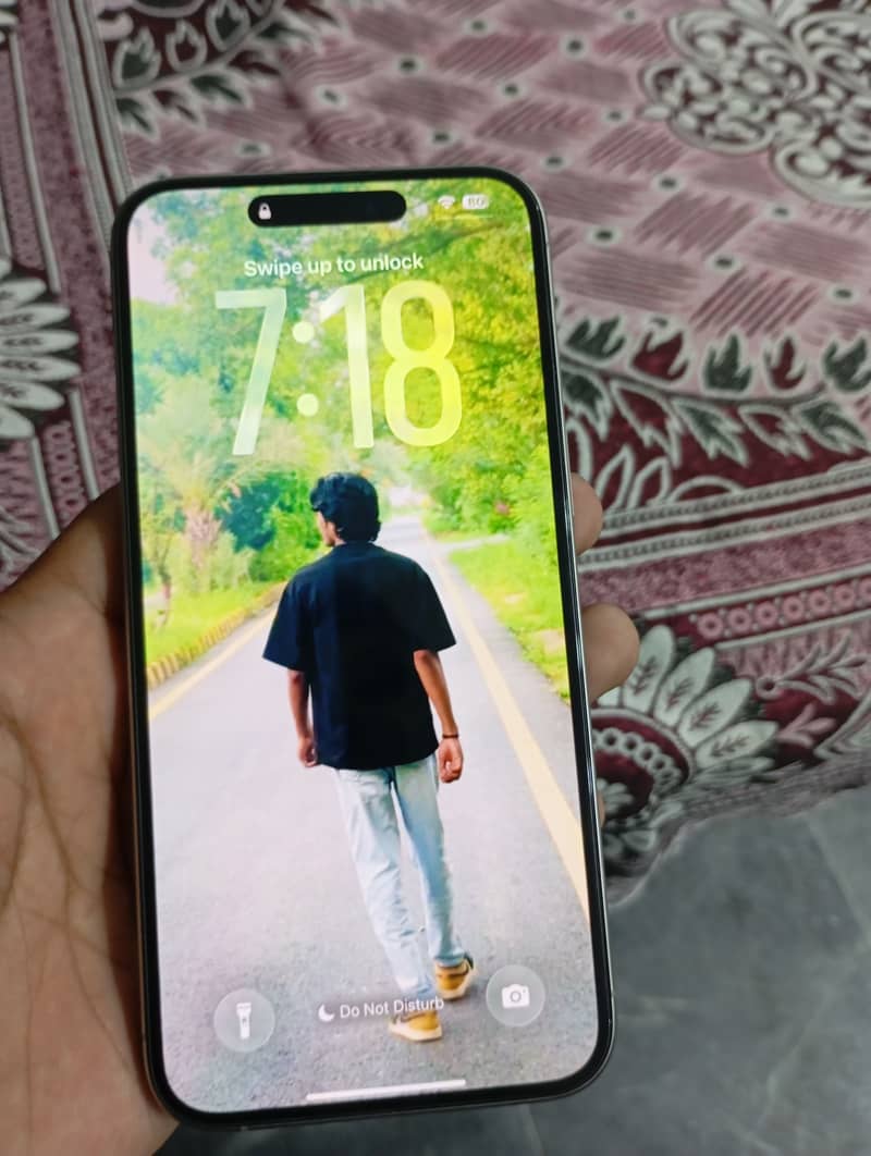 Apple iPhone 15 Pro Max 1