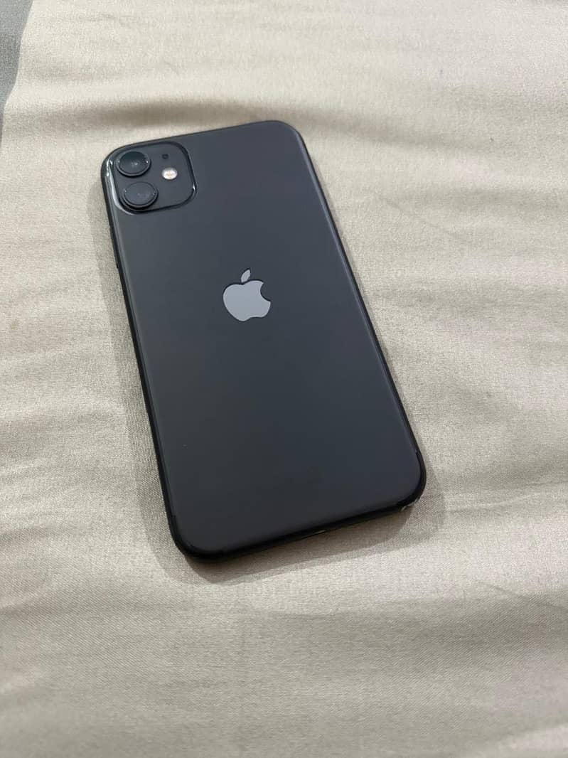 Apple iPhone 11 3