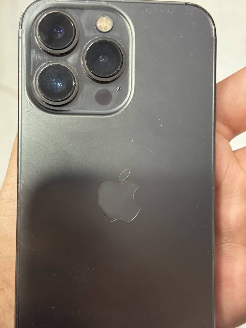 Apple iPhone 13 Pro 6