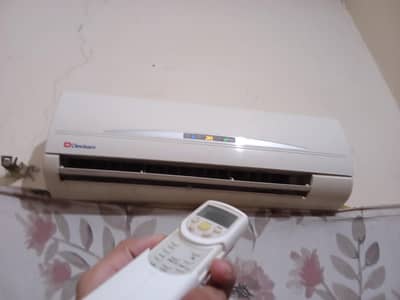 Dawlance 1 ton AC