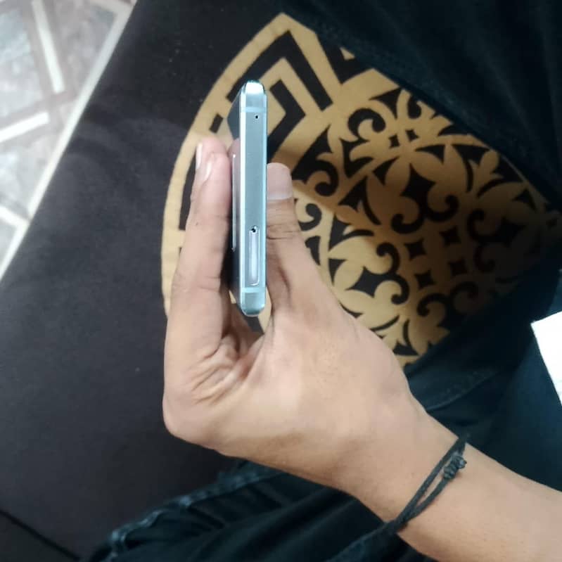 Samsung Mobile Note 9 2