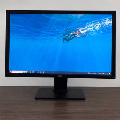 BenQ XL2430T 24" 144Hz Gaming Monitor – Excellent Condition