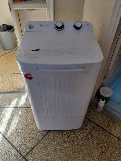 Washing machine ( dawlance )