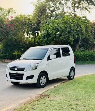 Pool Car Service – Lahore