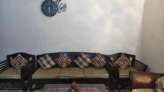 5 seater sofa