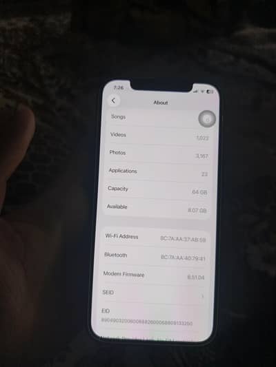 Apple iPhone 12