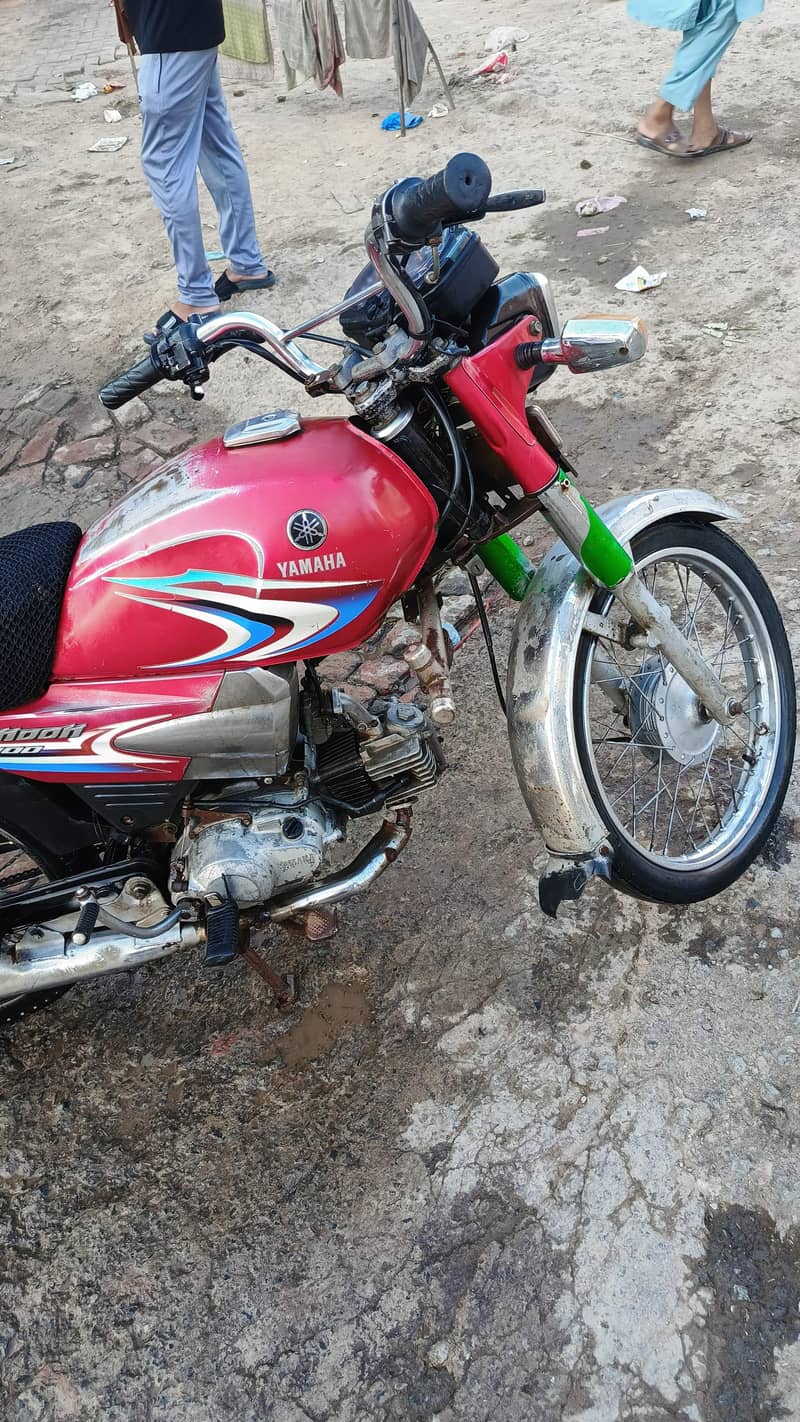 Yamaha junoon 5