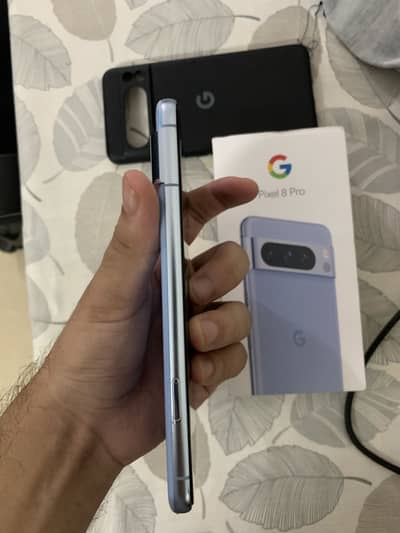 Google Pixel 8 Pro