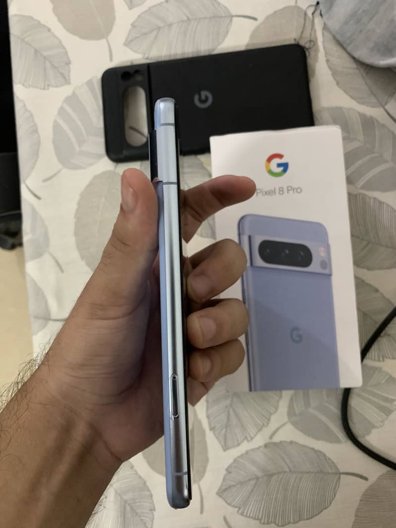 Google Pixel 8 Pro 0