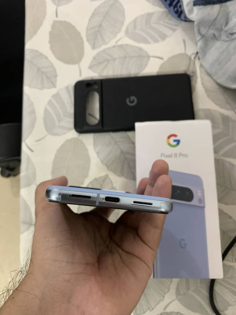 Google Pixel 8 Pro 2