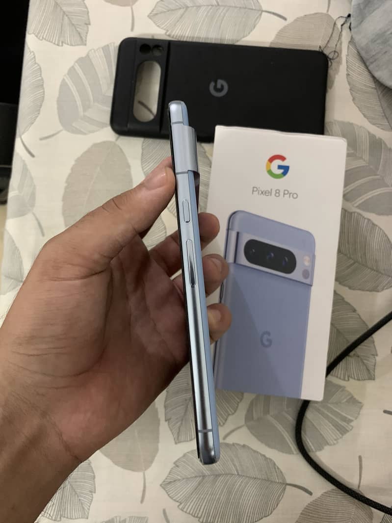 Google Pixel 8 Pro 7