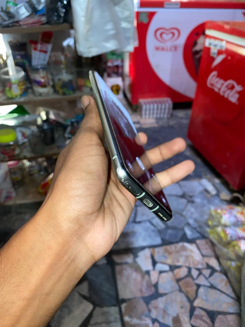 One Plus 9R 3