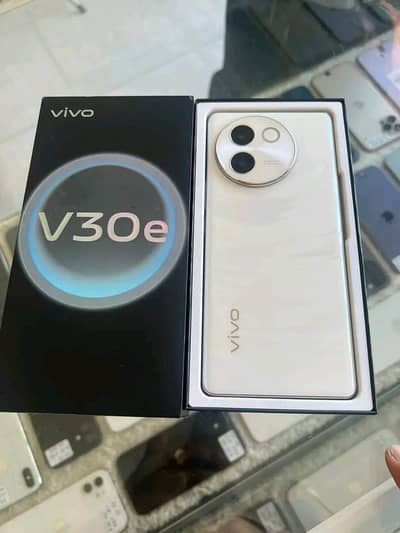 Vivo V30 12GB RAM 256GB memory PTA approved 0326=3221=824
