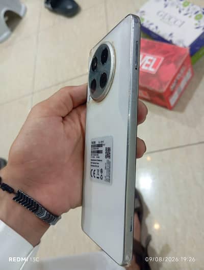 Tecno CAMON 30