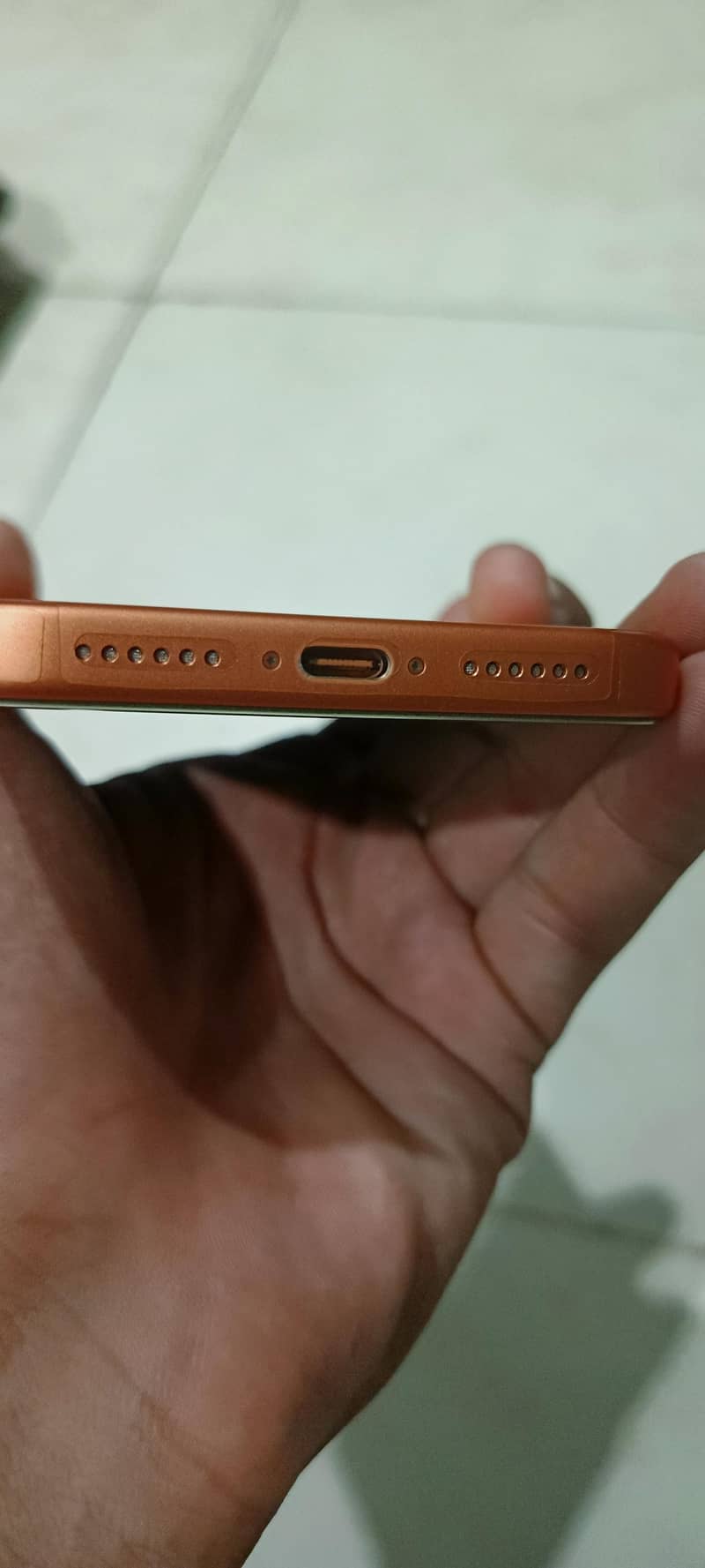 Apple iPhone 17 Pro Max 4