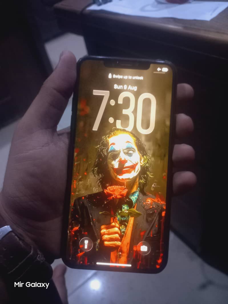 Apple iPhone 11 Pro Max 1