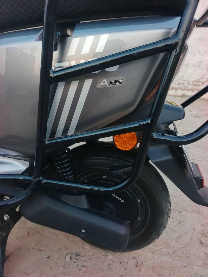 revoo a12 3