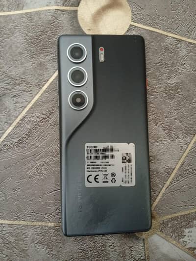 Tecno CAMON 40 Pro