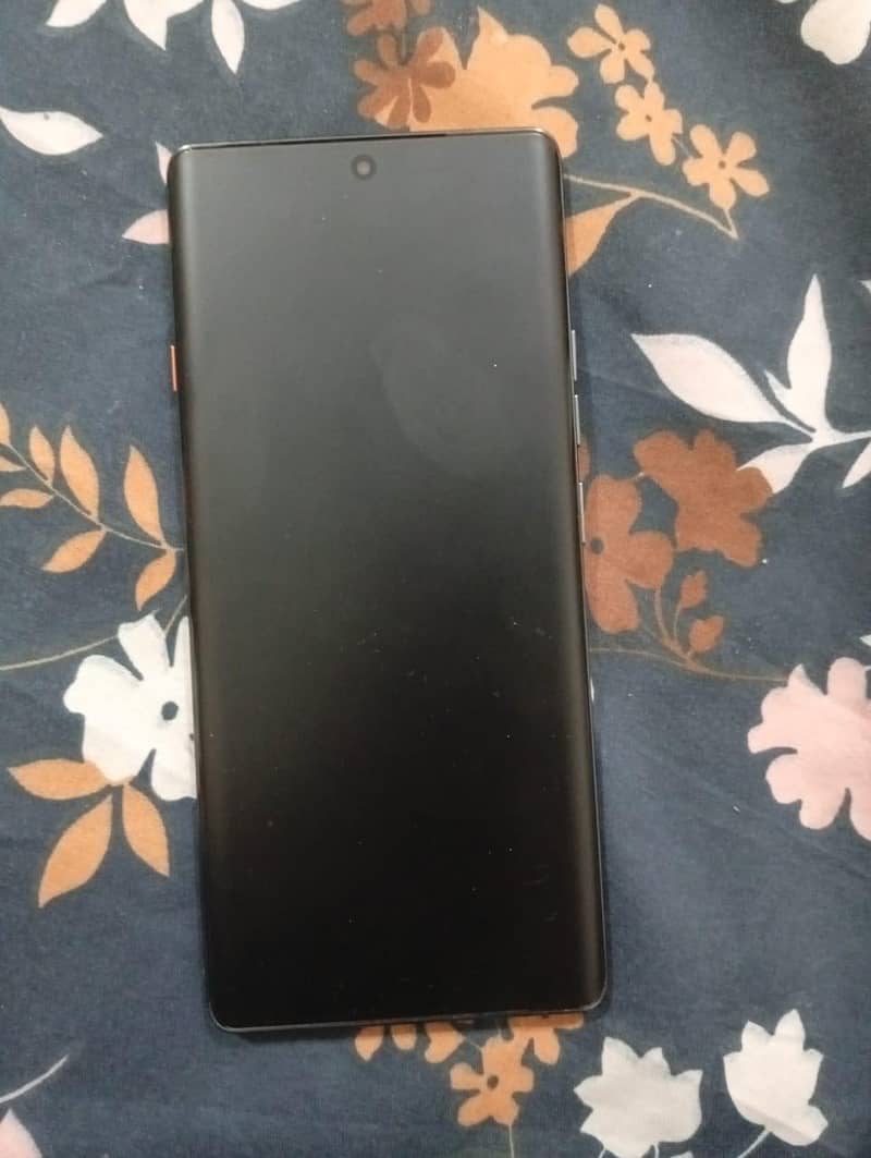 Tecno CAMON 40 Pro 3