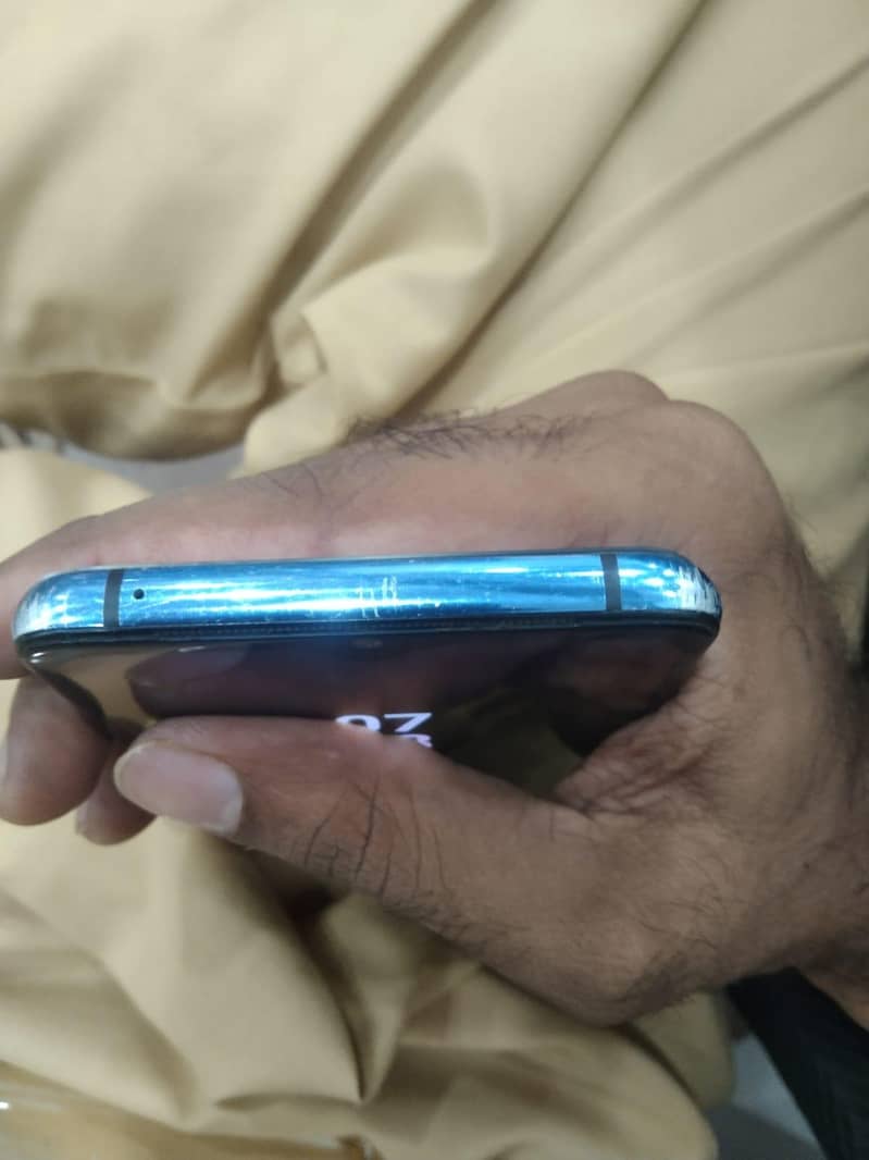 OnePlus 7T 6