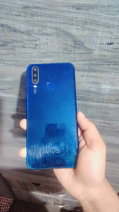 Vivo Y17 4/64gb official PTA approved no fualt no scratches best mobil