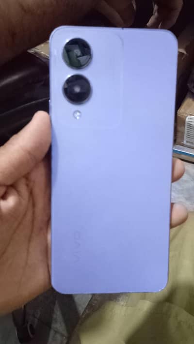 Vivo Y17s