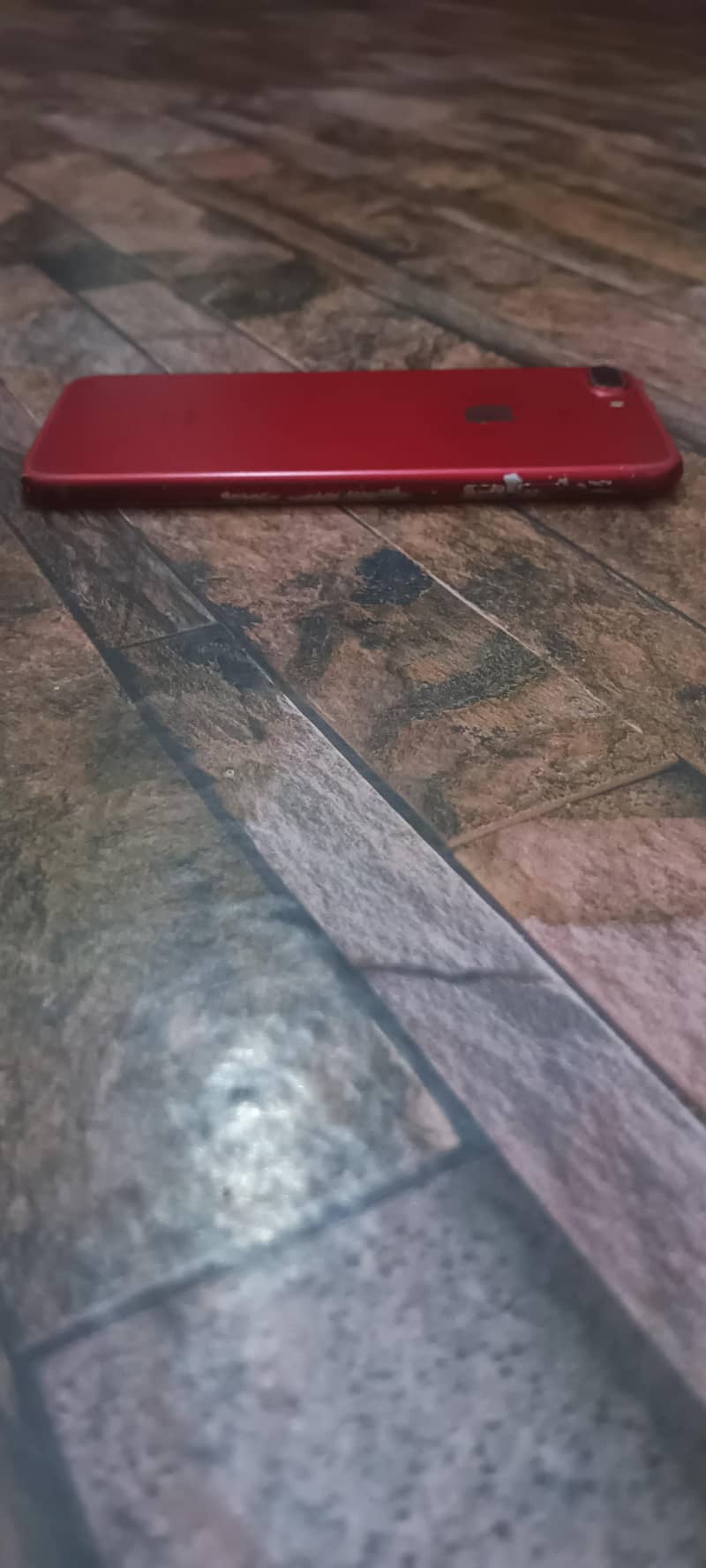 Apple iPhone 7 Plus 3