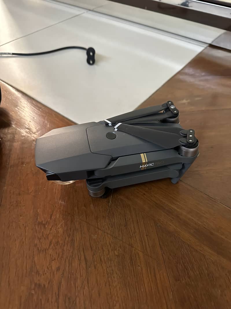 DJI mavic pro combo 4