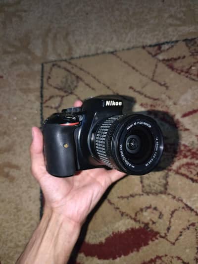 Nikon D5300 DSLR camera