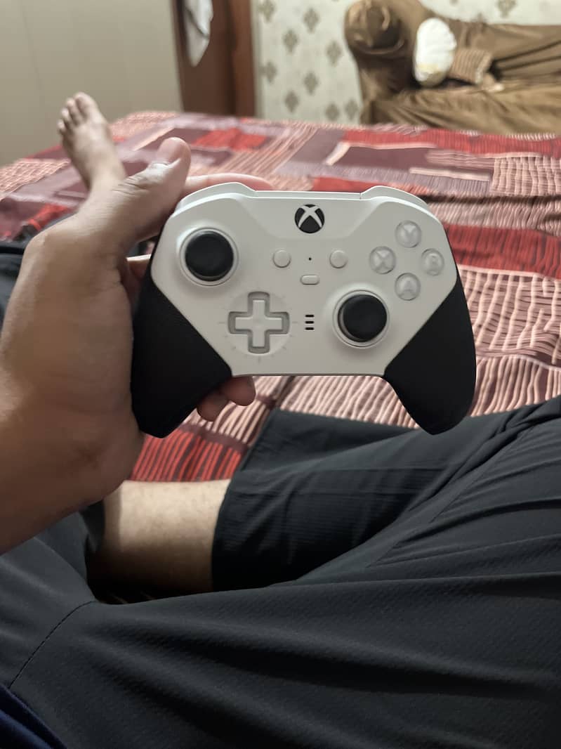Xbox elite series 2 controller 4