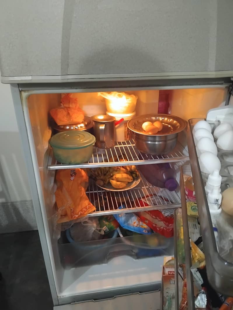 Dawlance Refrigerator 4