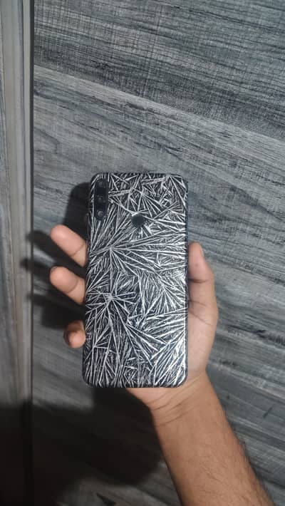 Huawei Y7 4/64 official PTA approved best new 10/10 condition