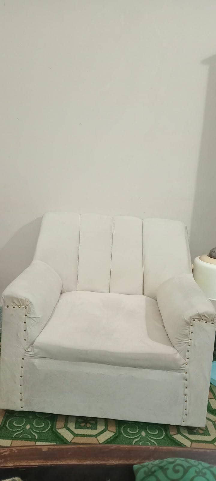 5 seaters sofa 0