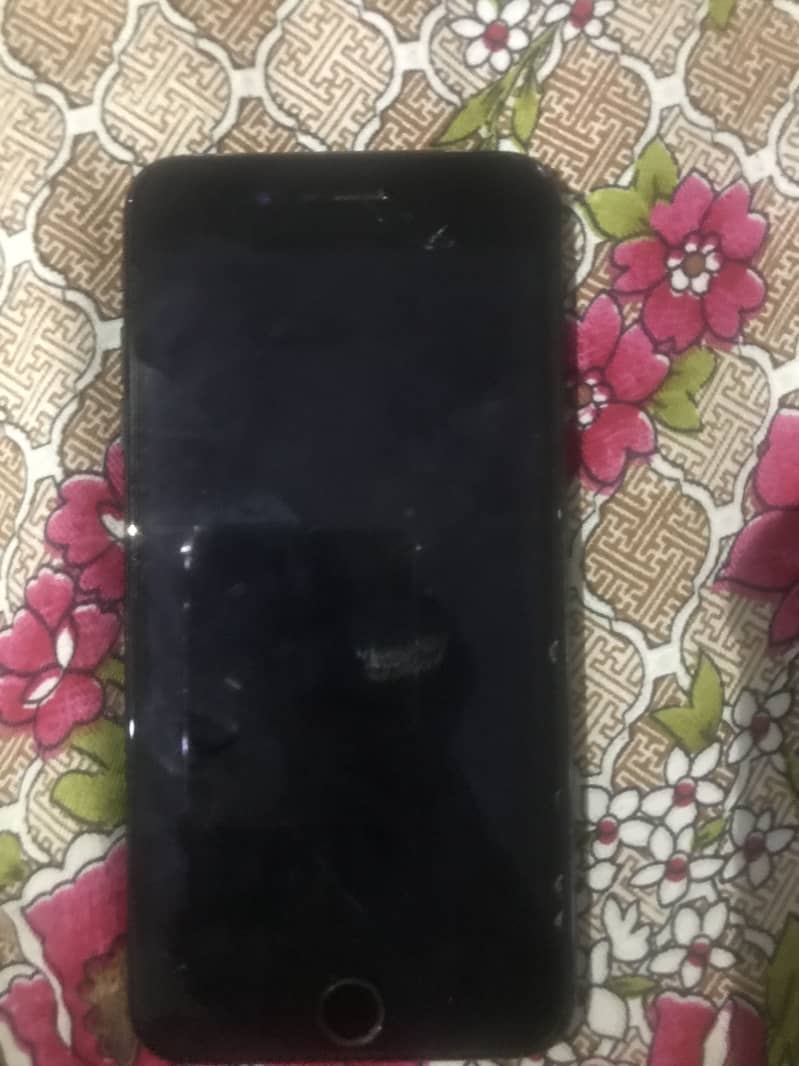 Apple iPhone 7 Plus 1