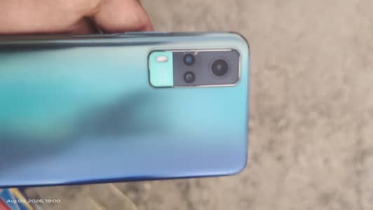 vivo Y31
