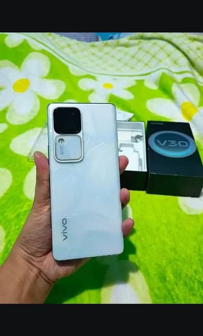 Vivo V30 5G In Good Condition With Box & Original Charger