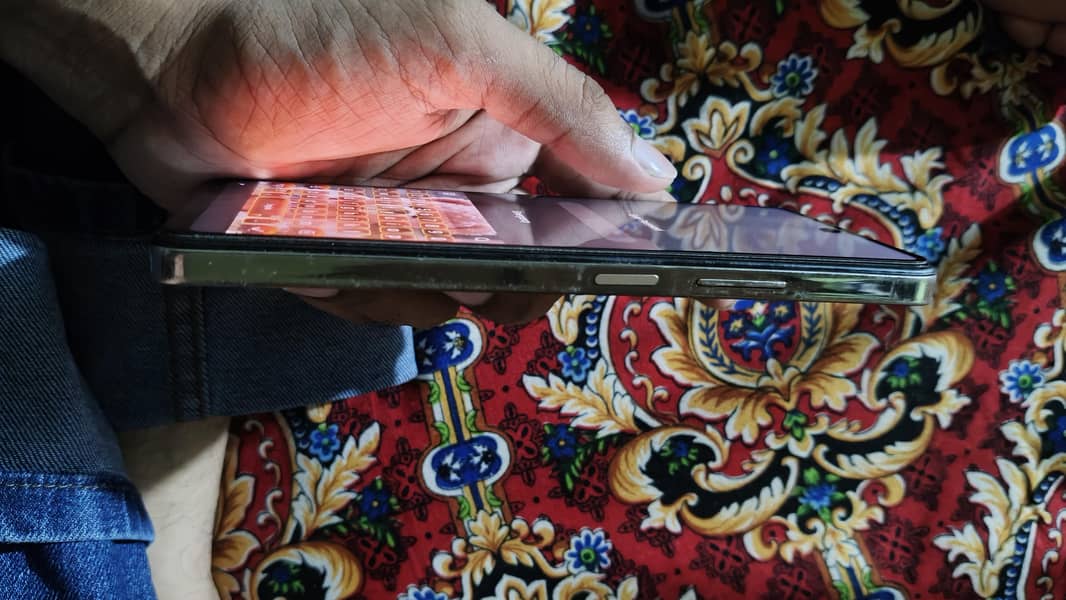 Infinix Note 30 1