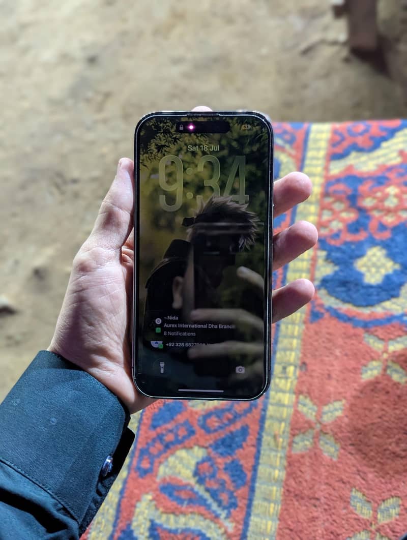 Apple 14 pro 4