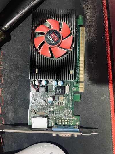 Amd radeon r5 430 1 gb