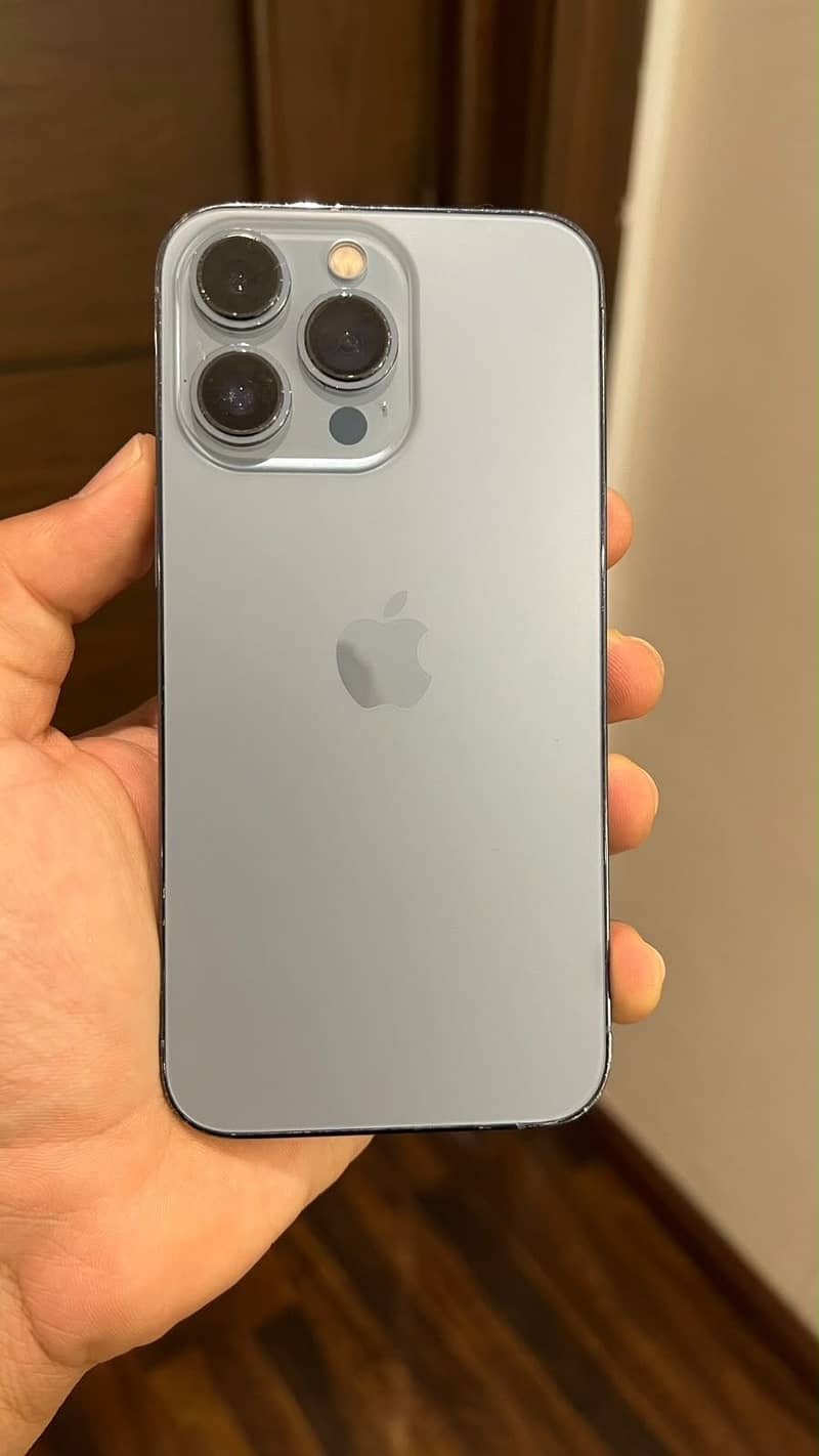 Apple iPhone 13 Pro 9