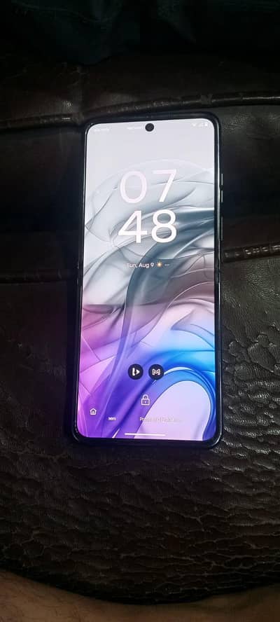 Motorola razer 50 ultra exchange possible