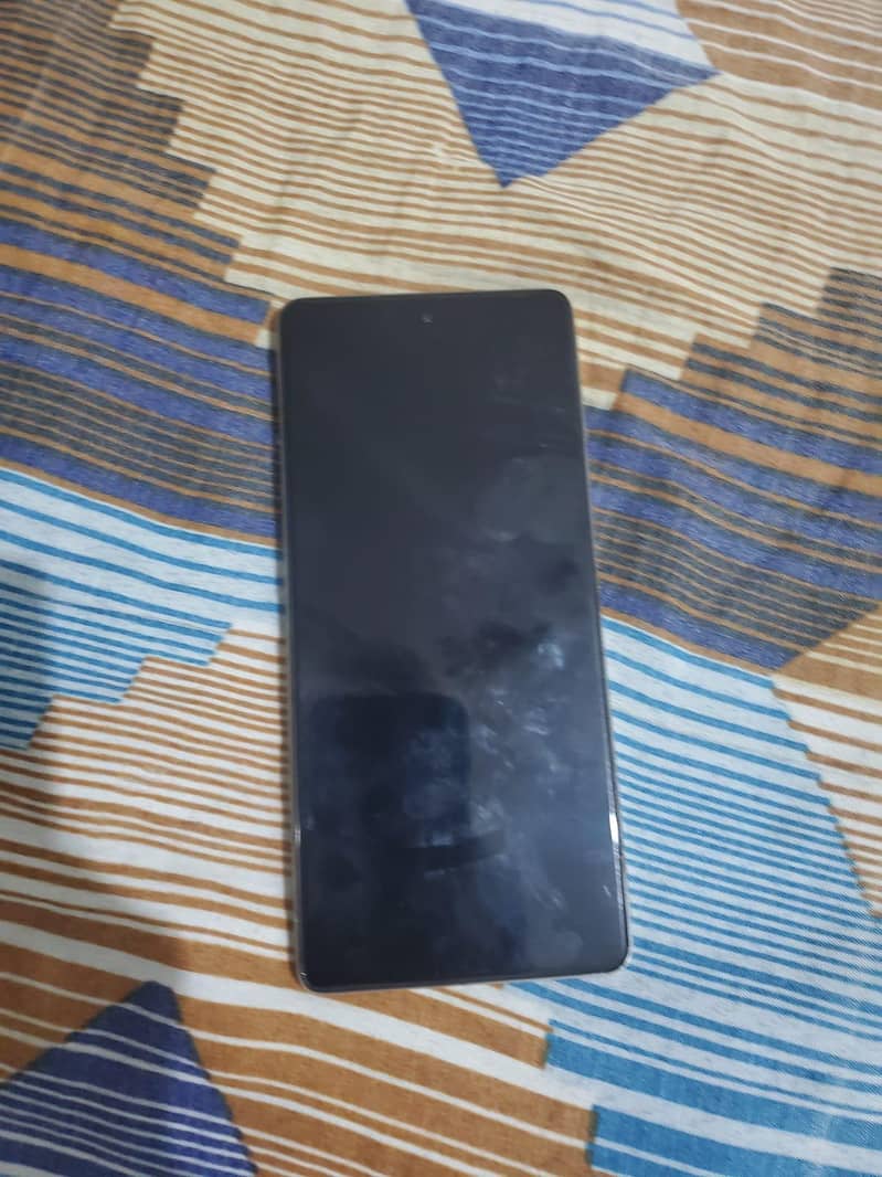 Tecno CAMON 30 0