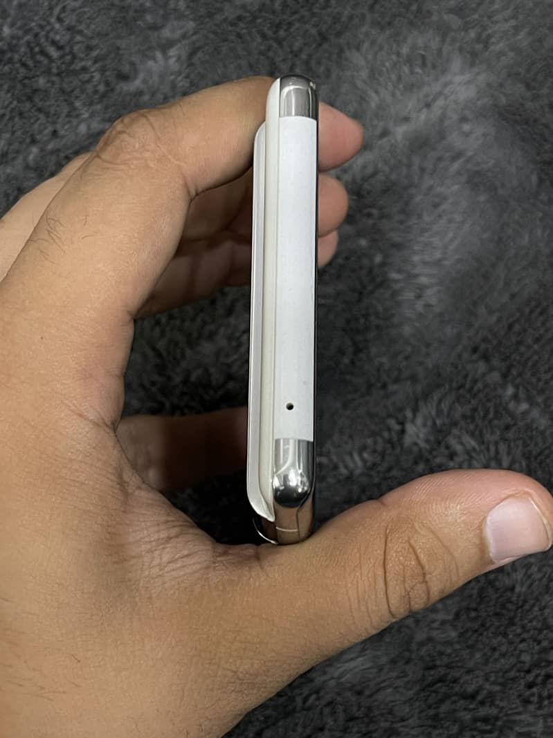 Google Pixel 6 Pro 2
