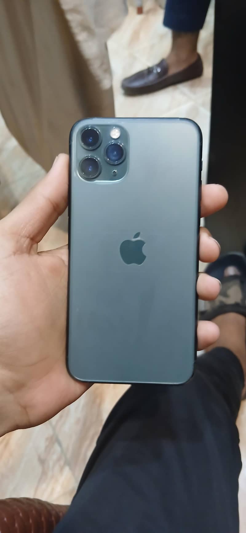 Apple iPhone 11 Pro 1