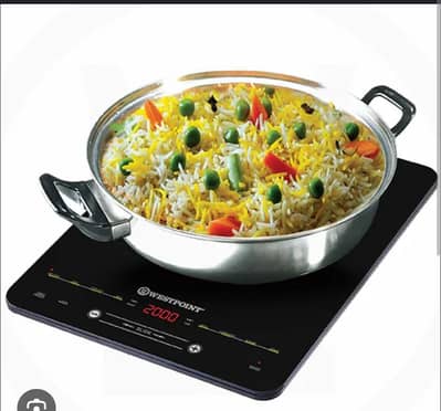 Induction cooktop for sale only 4-5 days used. 03328949398