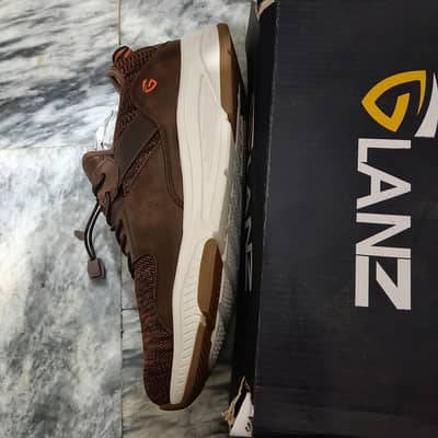 GLANZ 44 SIZE BRAND NEW