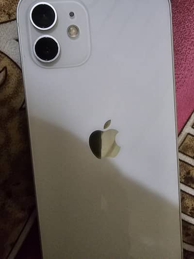 Apple iPhone 12