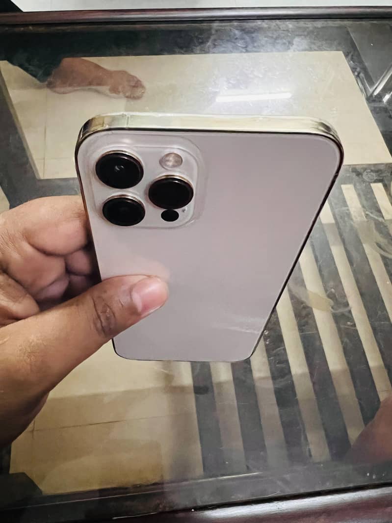 Apple iPhone 12 Pro Max 5