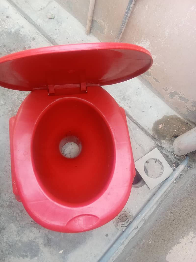 commode chair 4