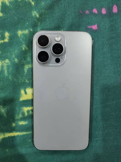 Apple iPhone 15 Pro Max